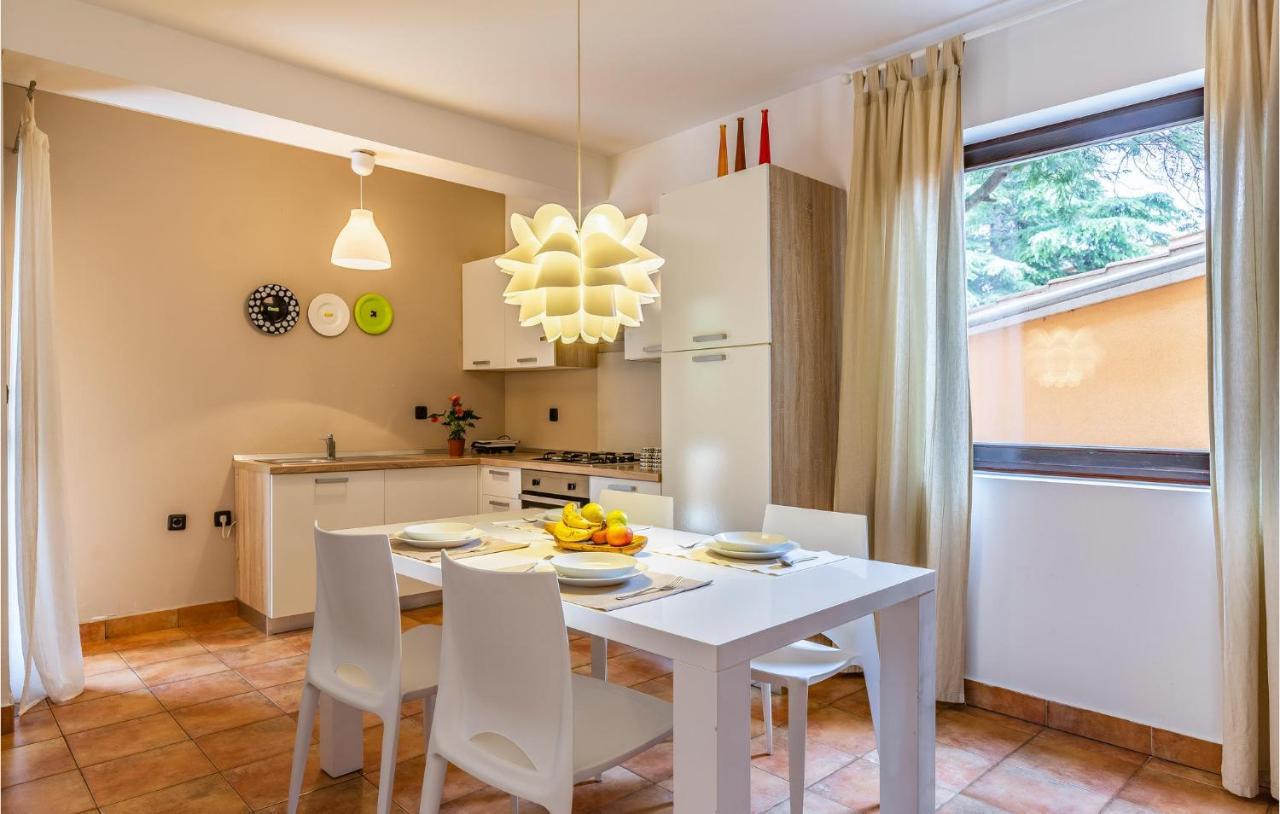 Lovely Apartment In Fazana With Wifi Zewnętrze zdjęcie