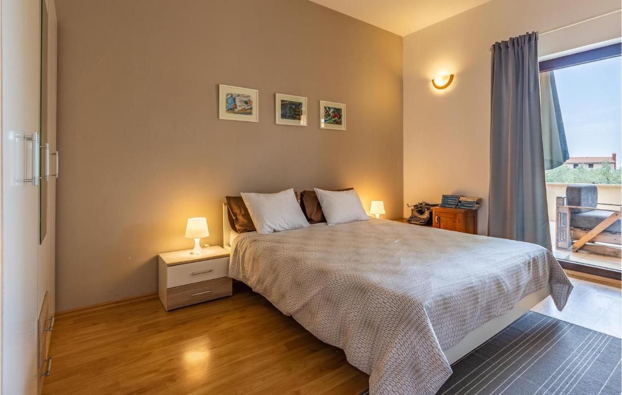 Lovely Apartment In Fazana With Wifi Zewnętrze zdjęcie