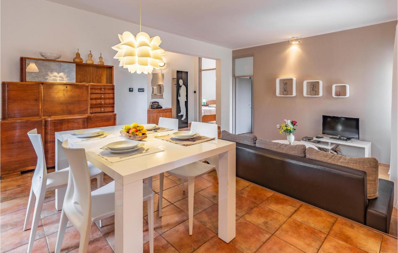 Lovely Apartment In Fazana With Wifi Zewnętrze zdjęcie
