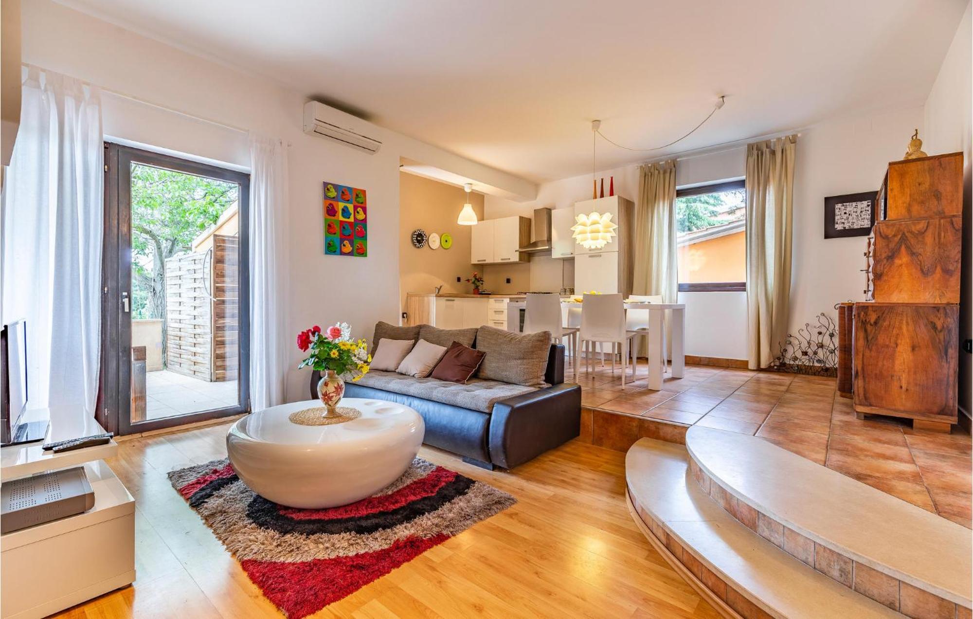 Lovely Apartment In Fazana With Wifi Zewnętrze zdjęcie